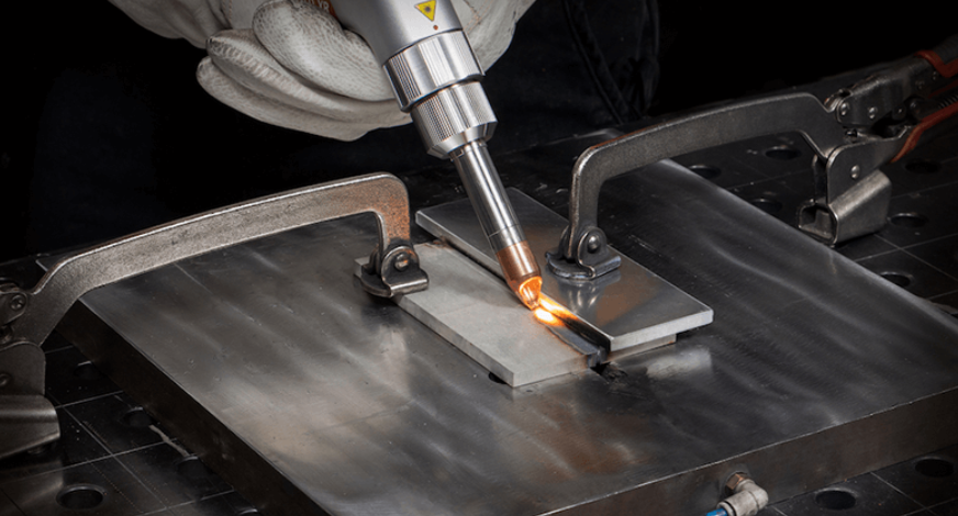 fddaf7a0 0e9a 433d b57e 8e4ad2a6810d